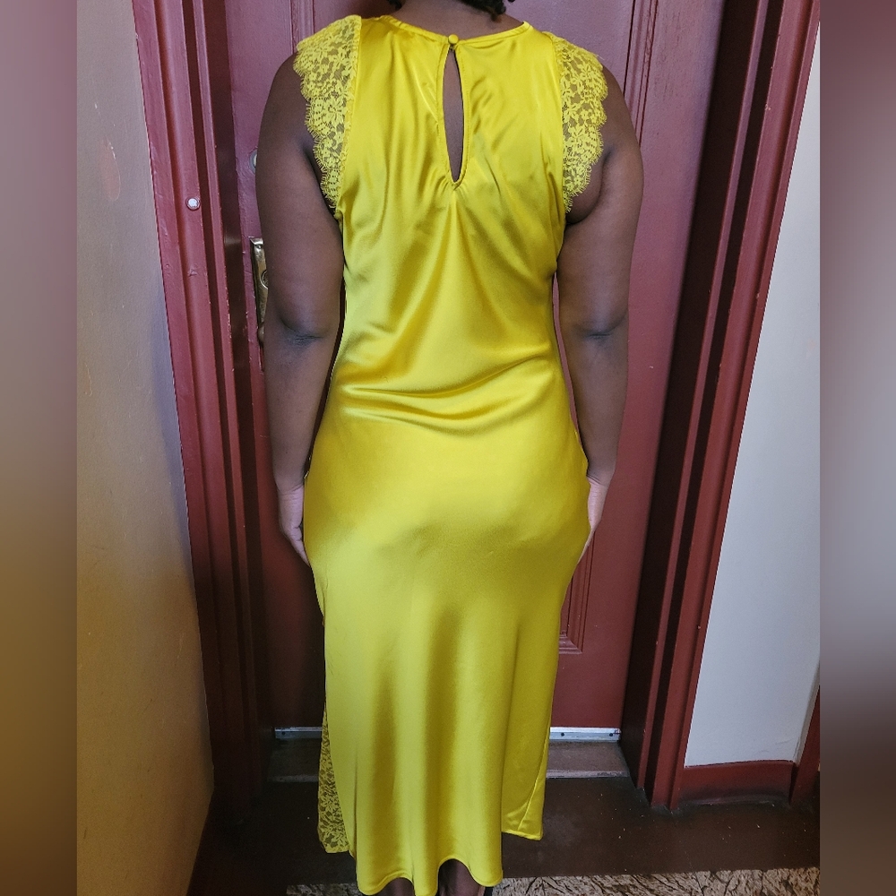 FUTURE COLLECTIVE WOMEN'S YELLOW MAXI SLIP DRESS SIZE M - Picture 4 of 13